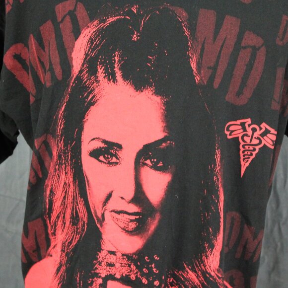 Pro Wrestling Shirt - AEW Britt Baker DMD Big Graphic - Men's Extra-Large - Picture 3 of 9